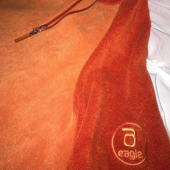 American Eagle Fleece - Picture 2 of 3